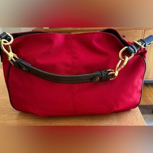 JPK Paris 85 Red Shiny Cloth Shoulder  Bag w/ Expandable Width